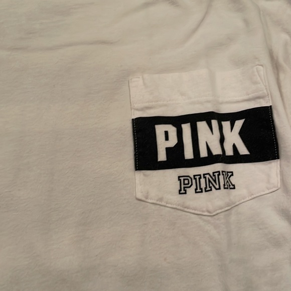🌟 4 for 15 Victoria’s Secret PINK tee - Picture 3 of 7